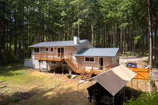 1074 N Estate Ln, Oak Harbor, WA 98277 - Photo 4