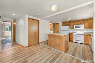 8141 Comox Road W, Blaine, WA 98230 - Photo 8