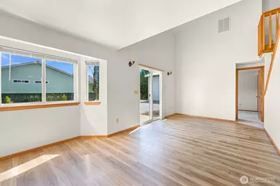 8141 Comox Road W, Blaine, WA 98230 - Photo 14