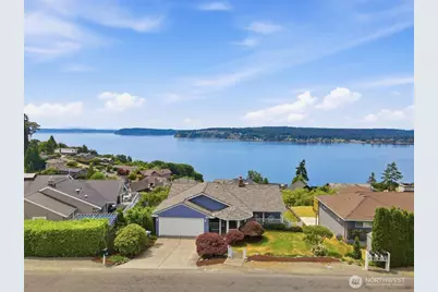 3622 Olympic Boulevard W, University Place, WA 98466 - Photo 2
