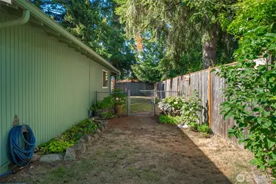 10701 125th Street E, Puyallup, WA 98374 - Photo 30