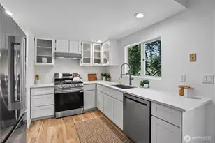 12122 NE 108th, Kirkland, WA 98033 - Photo 10