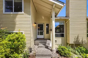 12820 87th Ave, Kirkland, WA 98034 - Photo 2