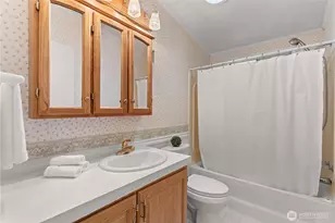 541 N Mt Jupiter Dr, Hoodsport, WA 98548 - Photo 24