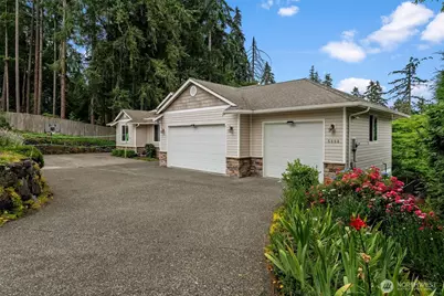 5808 60th Street W, University Place, WA 98467 - Photo 1