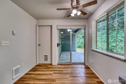 7792 Skansie Avenue, Gig Harbor, WA 98335 - Photo 12