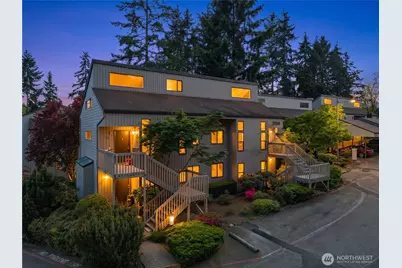 10919 NE 35th Place #4, Bellevue, WA 98004 - Photo 1