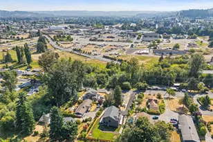 1238 9th St SW, Puyallup, WA 98371 - Photo 32