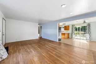 19648 105th Ave SE, Renton, WA 98055 - Photo 2