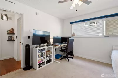 2703 Boylston Ave E #201, Seattle, WA 98102 - Photo 24
