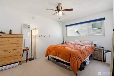 2703 Boylston Ave E #201, Seattle, WA 98102 - Photo 20