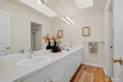 20705 40th Drive SE, Bothell, WA 98021 - Photo 34