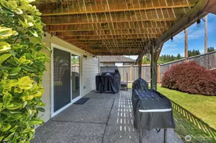 18411 Ballantrae Dr, Arlington, WA 98223 - Photo 26