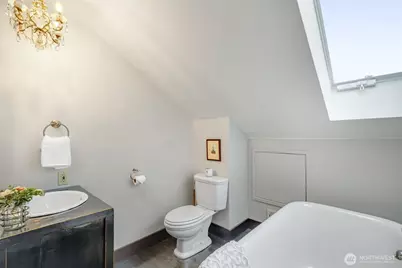 1000 15th Avenue E, Seattle, WA 98112 - Photo 32