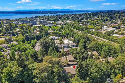406 10th Street #C202, Kirkland, WA 98033 - Photo 22