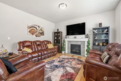 1420 E Gateway Heights Loop, Sedro Woolley, WA 98284 - Photo 12
