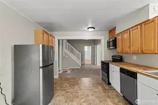 140 S Cambrian Ave, Bremerton, WA 98312 - Photo 14