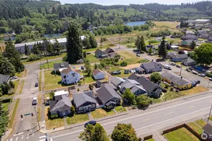 1120 Lincoln St, Hoquiam, WA 98550 - Photo 6