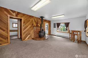 23617 Orting Kapowsin Hwy E, Graham, WA 98338 - Photo 4
