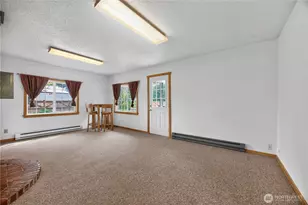 23617 Orting Kapowsin Hwy E, Graham, WA 98338 - Photo 6