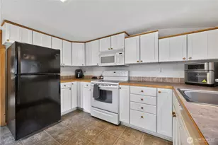 23617 Orting Kapowsin Hwy E, Graham, WA 98338 - Photo 12