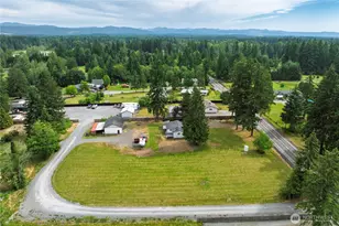 23617 Orting Kapowsin Hwy E, Graham, WA 98338 - Photo 30