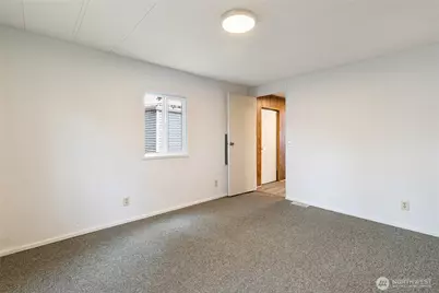 2240 Peace Portal Drive #5, Blaine, WA 98230 - Photo 16