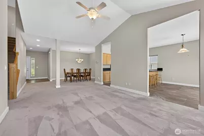 722 E 18th St, La Center, WA 98629 - Photo 10