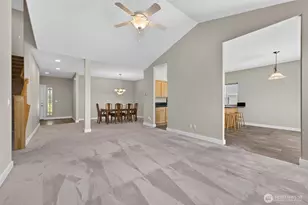 722 E 18th St, La Center, WA 98629 - Photo 10