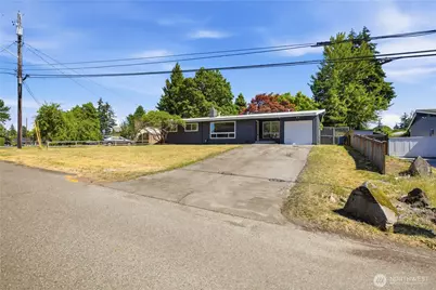 18504 38th Avenue S, SeaTac, WA 98188 - Photo 2