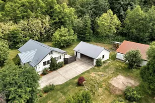48242 Moen Rd, Concrete, WA 98237 - Photo 2
