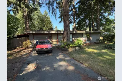 1715 146th Avenue SE, Bellevue, WA 98007 - Photo 1