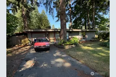 1715 146th Avenue SE, Bellevue, WA 98007 - Photo 2