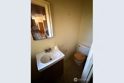 1715 146th Avenue SE, Bellevue, WA 98007 - Photo 12