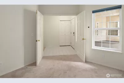 12113 NE 172nd Place #J202, Bothell, WA 98011 - Photo 28