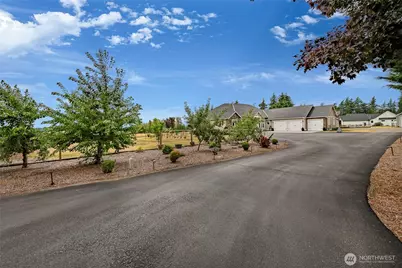 7969 Rodeo Drive, Lynden, WA 98264 - Photo 4