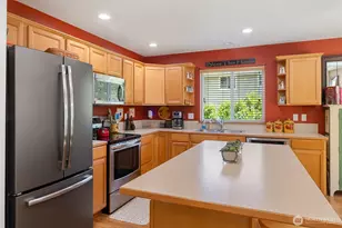 1108 Eckard Ave, Port Angeles, WA 98362 - Photo 8