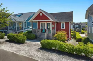 61 Horizon St, Pacific Beach, WA 98571 - Photo 2