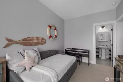61 Horizon Street, Pacific Beach, WA 98571 - Photo 20