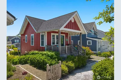 61 Horizon Street, Pacific Beach, WA 98571 - Photo 1