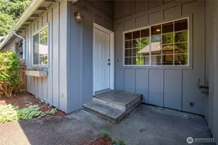 2821 60th Ln SE, Olympia, WA 98501 - Photo 2