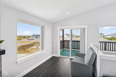 1054 Cedar Crest Court SW, Ocean Shores, WA 98569 - Photo 8