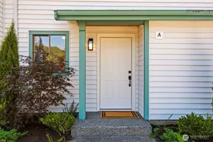 1725 SW 318th Pl, Federal Way, WA 98023 - Photo 2