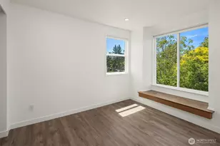756 N 72nd St, Seattle, WA 98103 - Photo 10
