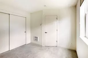 4812 Linden Ave N, Seattle, WA 98103 - Photo 10