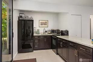 1120 Spring St, Seattle, WA 98104 - Photo 26