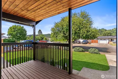 603 Washington Avenue SE, Orting, WA 98360 - Photo 12