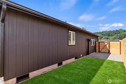 603 Washington Avenue SE, Orting, WA 98360 - Photo 40