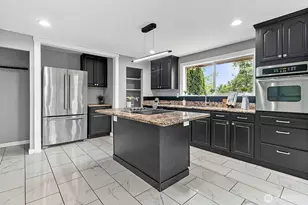9656 Beacon Ave S, Seattle, WA 98118 - Photo 8