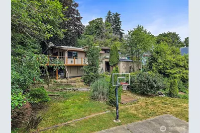 9656 Beacon Avenue S, Seattle, WA 98118 - Photo 26